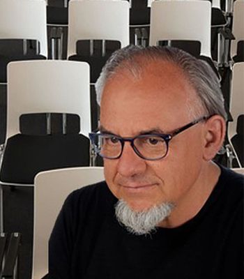 Dr Marek Chojnacki